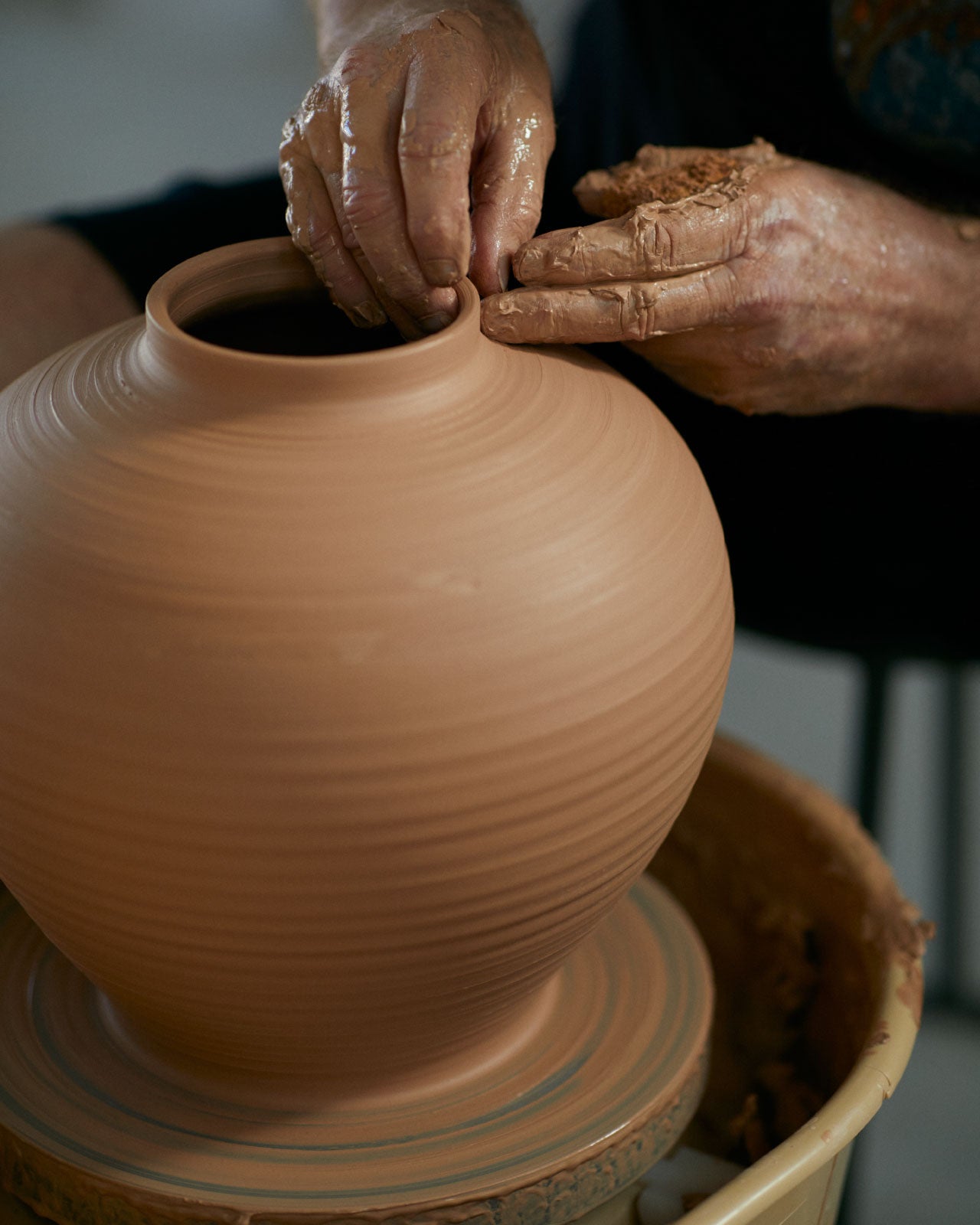Advanced Ceramics | Throwing Moon Jars with Bill Powell